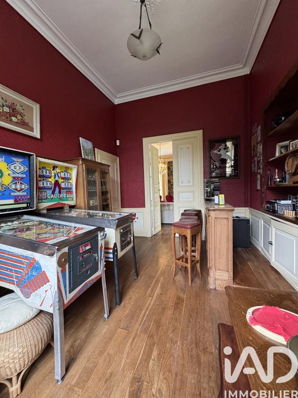 Château - 450 m² - 12 pièces