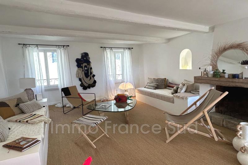 Maison de village - 202 m² - 5 pièces