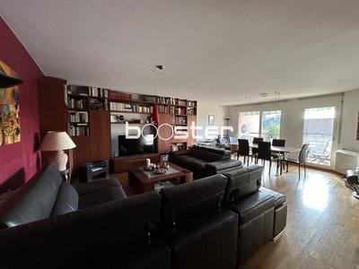 Appartement ancien - 105 m² - 4 pièces