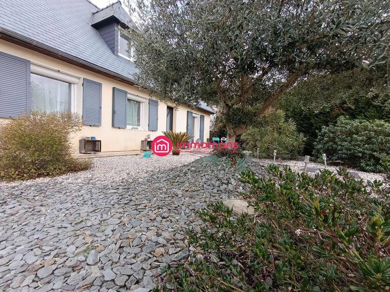 Maison - 134 m² - 11 pièces