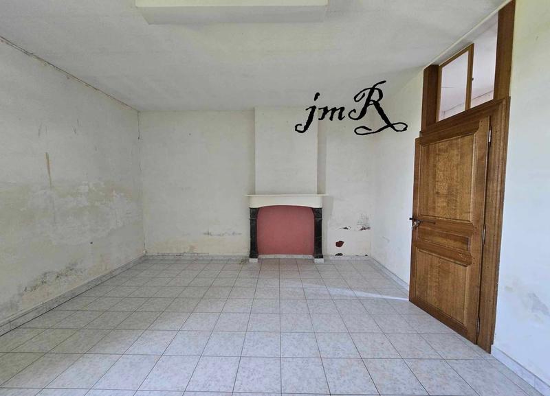 Maison - 180 m² - 10 pièces