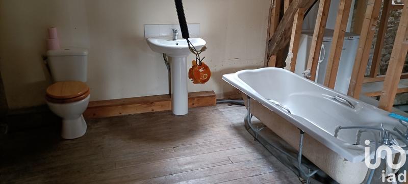 Maison - 200 m² - 3 pièces