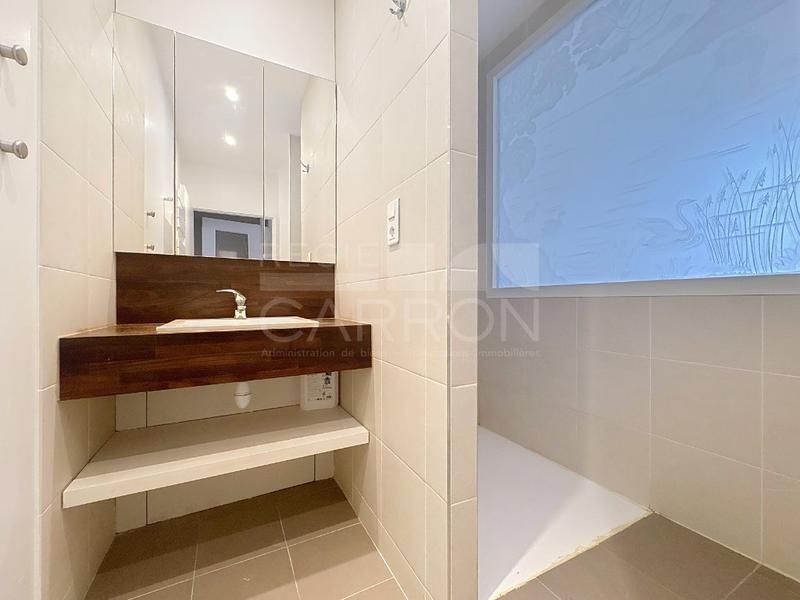 Appartement - 92 m² - 3 pièces