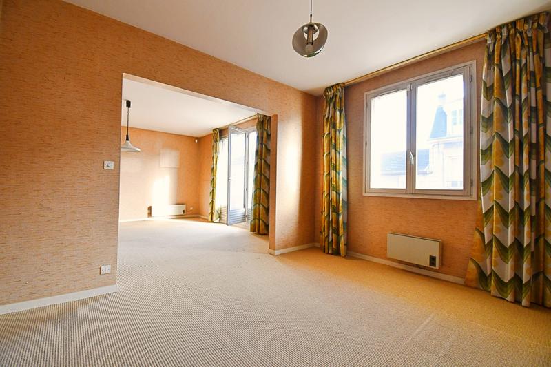Appartement - 84 m² - 4 pièces