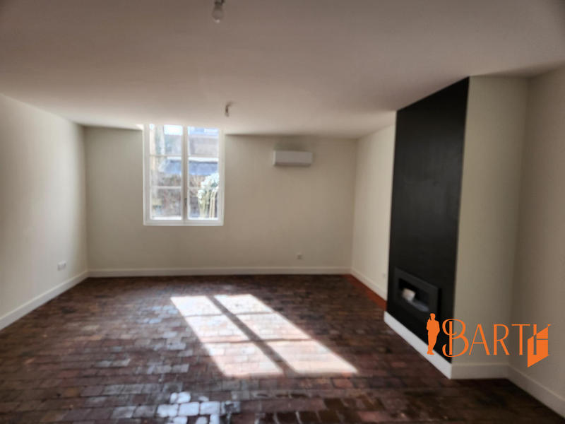 Maison ancienne - 181 m² - 7 pièces