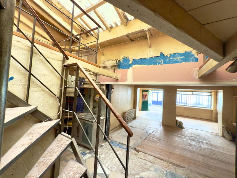 Appartement - 100 m² - 3 pièces