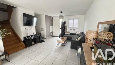 Maison - 90 m² - 4 pièces