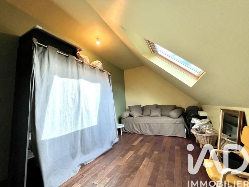 Maison - 104 m² - 5 pièces