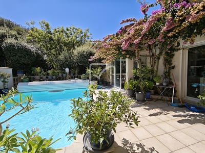 Maison - 157 m² - 6 pièces