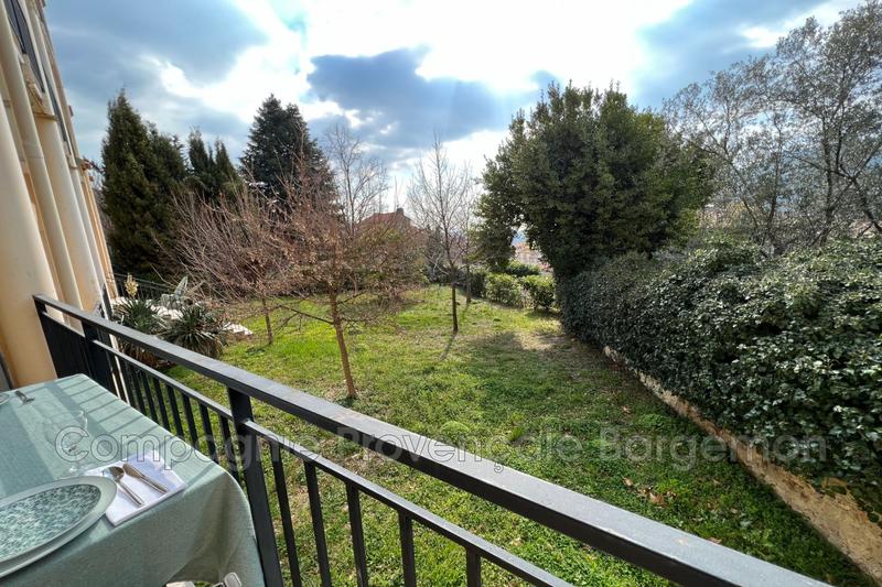 Appartement - 92 m² - 3 pièces