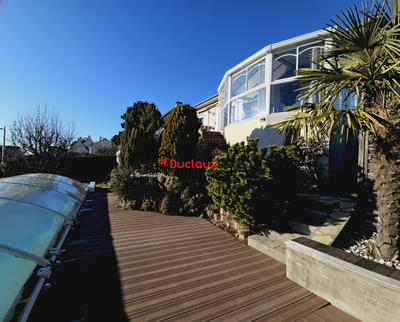 Maison - 155 m² - 5 pièces