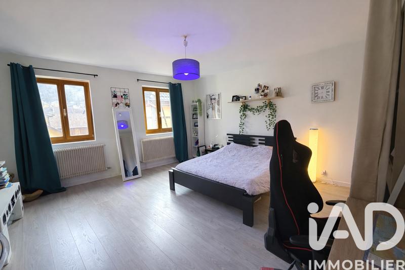 Maison - 147 m² - 6 pièces