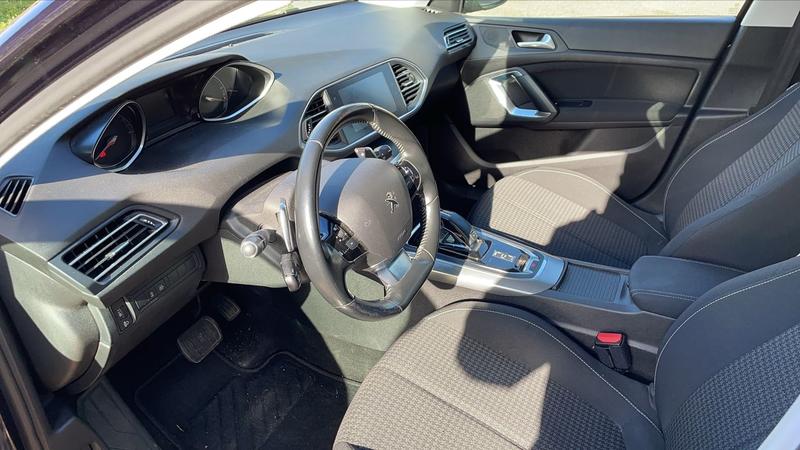 Peugeot 308 1.5 BlueHDi 130 Eat8 Active