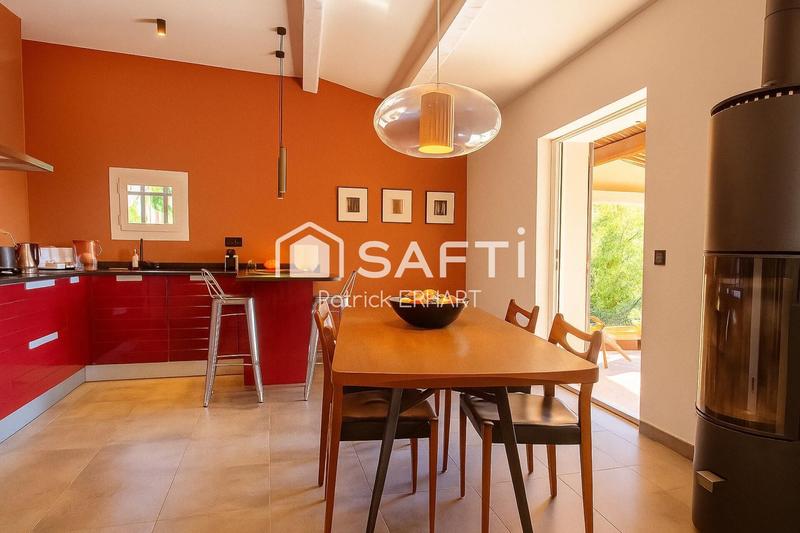 Maison - 185 m² - 7 pièces