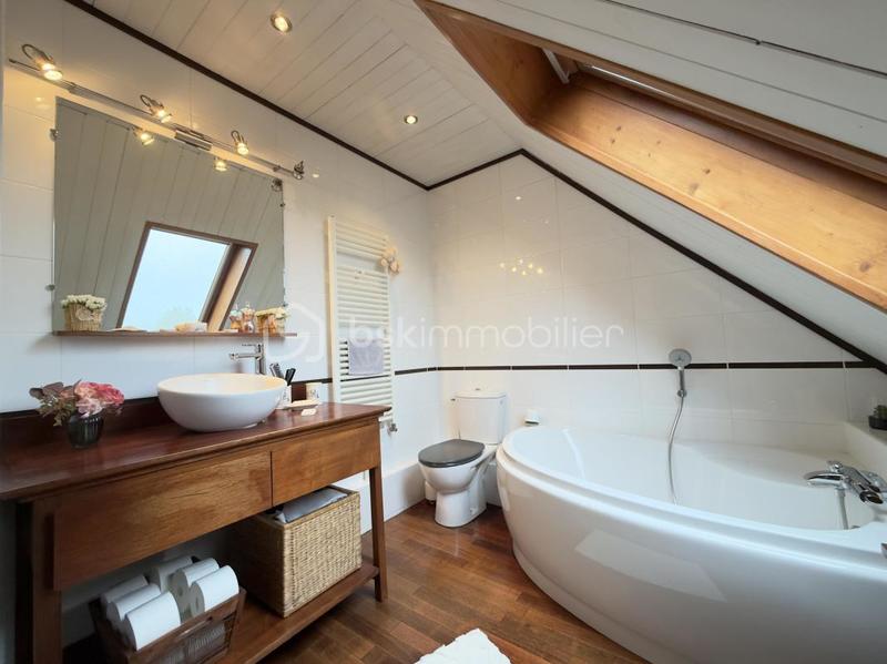 Maison - 126 m² - 5 pièces