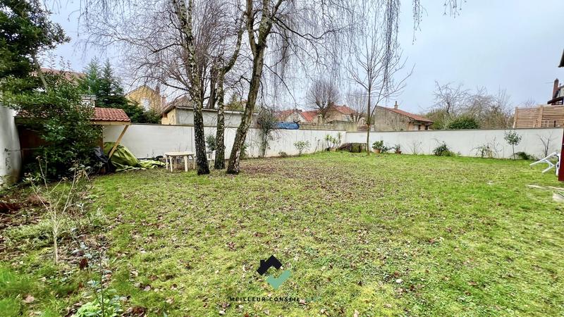 Appartement - 75 m² - 4 pièces