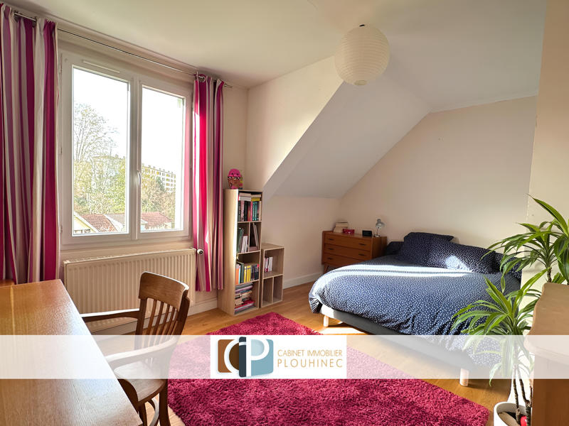 Maison - 87 m² - 5 pièces