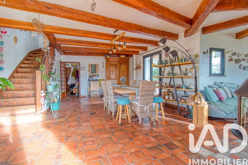 Maison - 120 m² - 7 pièces