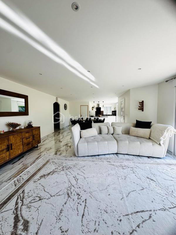 Pavillon - 116 m² - 5 pièces