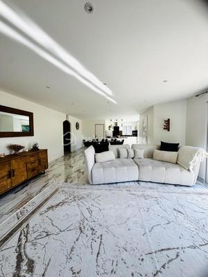 Pavillon - 116 m² - 5 pièces