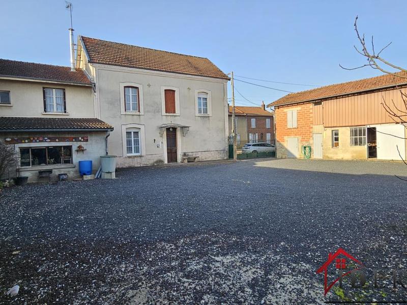 Maison - 149 m² - 6 pièces
