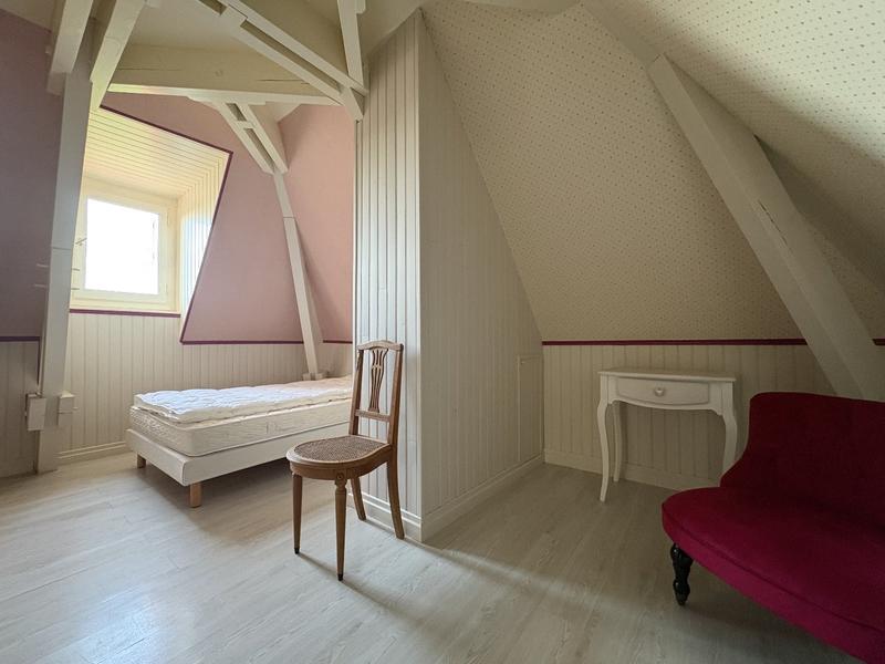 Maison - 170 m² - 5 pièces