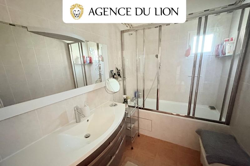 Maison - 101 m² - 5 pièces