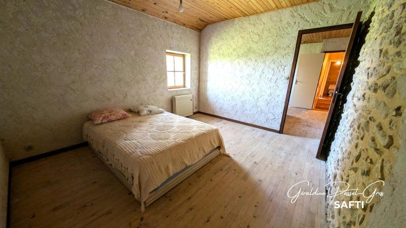 Maison - 177 m² - 7 pièces