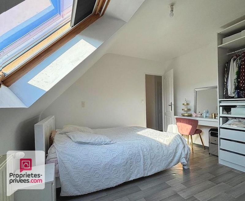 Maison - 123 m² - 7 pièces