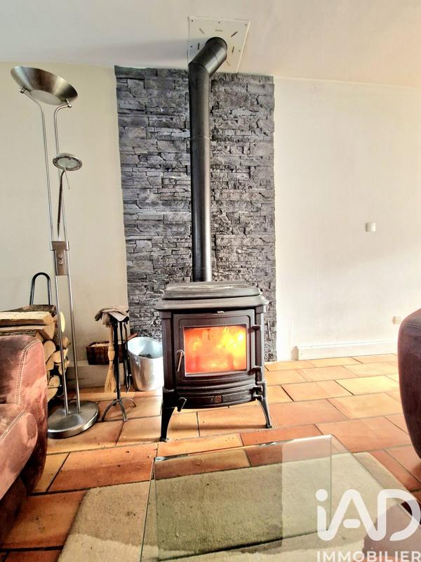 Maison - 94 m² - 7 pièces