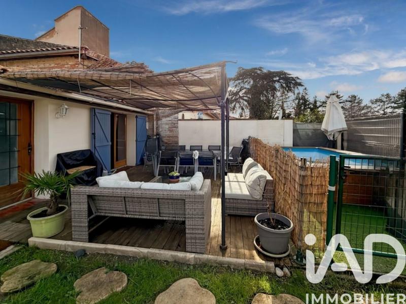 Maison - 96 m² - 4 pièces