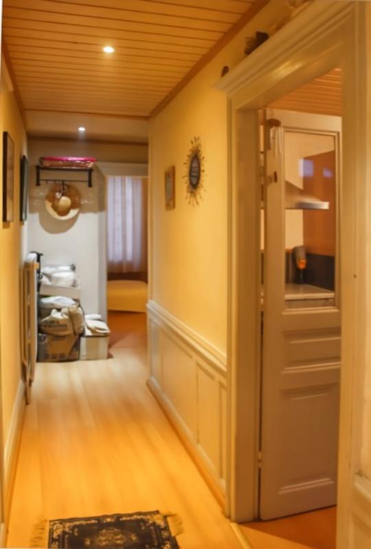 Maison - 200 m² - 8 pièces