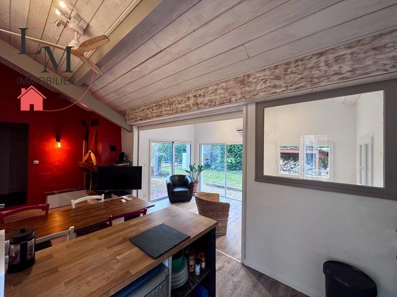 Villa - 295 m² - 10 pièces