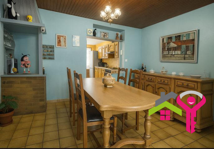 Maison - 86 m² - 5 pièces