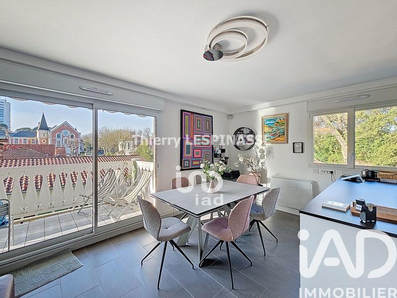 Appartement - 79 m² - 3 pièces