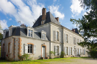 Demeure - 400 m² - 15 pièces