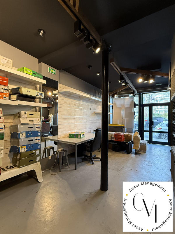 Local commercial - 64 m²