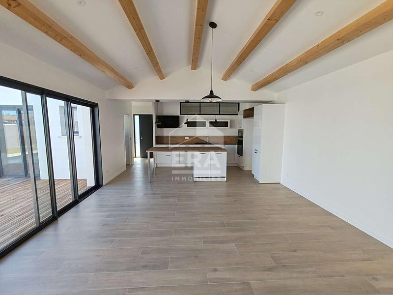 Maison - 139 m² - 6 pièces