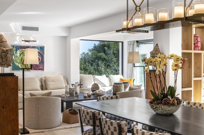 Villa - 420 m² - 8 pièces