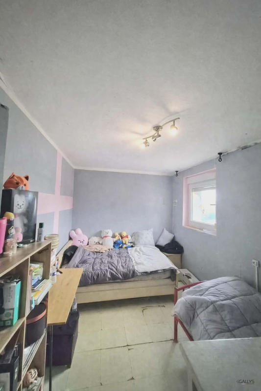 Appartement - 85 m² - 4 pièces