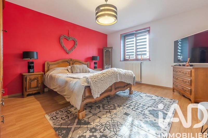 Maison - 168 m² - 7 pièces