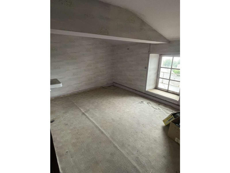 Maison - 300 m² - 13 pièces