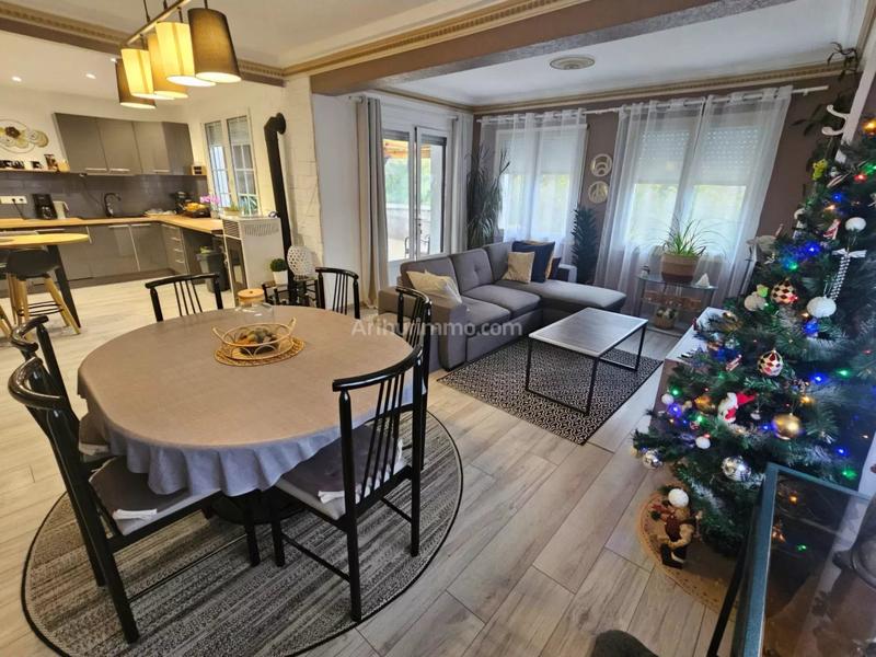 Maison - 97 m² - 4 pièces