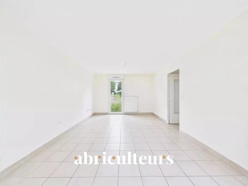 Maison - 97 m² - 5 pièces