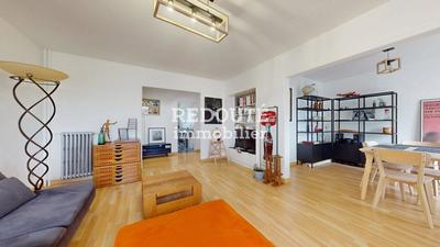 Appartement - 75 m² - 4 pièces