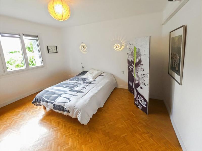 Maison - 210 m² - 9 pièces