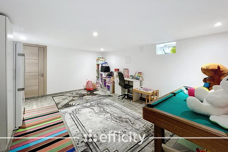 Maison - 160 m² - 5 pièces