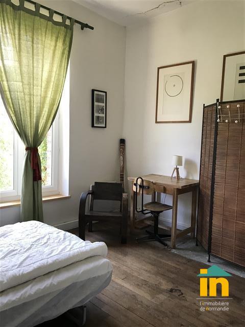 Demeure - 286 m² - 12 pièces