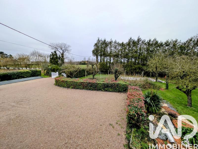 Maison - 214 m² - 8 pièces