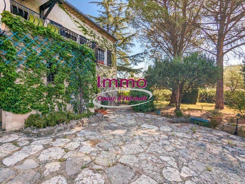 Maison - 141 m² - 5 pièces